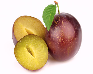 Image showing Ripe plums 