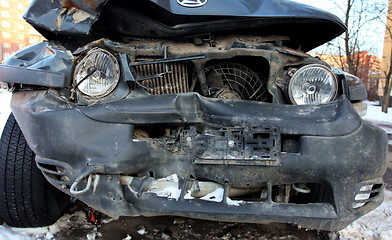 Image showing crash   head-on