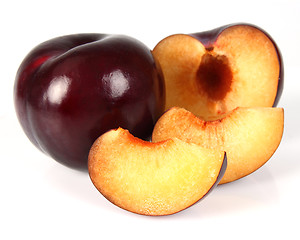 Image showing Fresh plum with slices