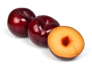 Image showing Ripe plum 