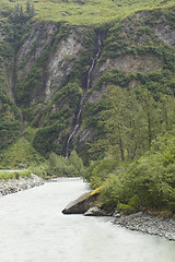 Image showing Waterfalls at Lowe river