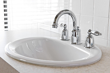 Image showing Bathroom sink