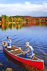 Image showing Canoing in fall