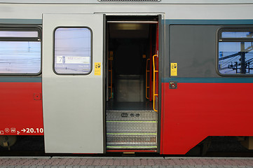 Image showing train door