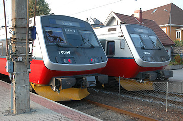 Image showing trains