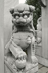 Image showing chinese lion sculpture