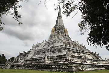 Image showing White stupa