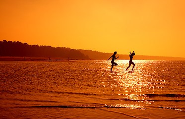 Image showing running girls