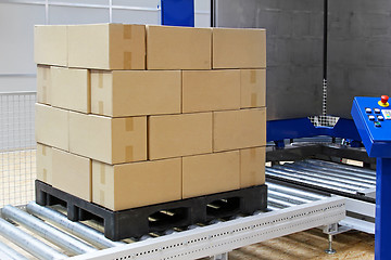 Image showing Pallet packing