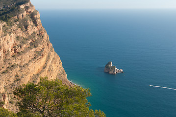 Image showing Steep cliffs