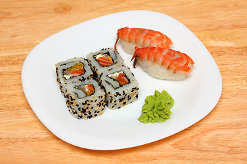 Image showing rolls and sushi on plate