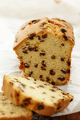 Image showing cake with raisins