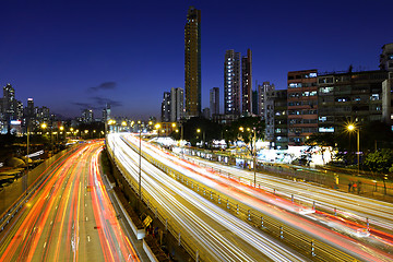 Image showing city traffic at night