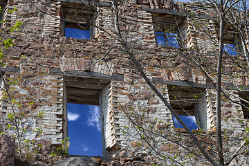 Image showing Wall of old destroyed house