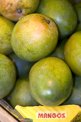 Image showing mangoes in market