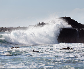 Image showing Crashing waves on rocks