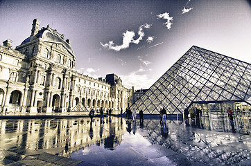 Image showing Architectural Structure of Louvre Exterior