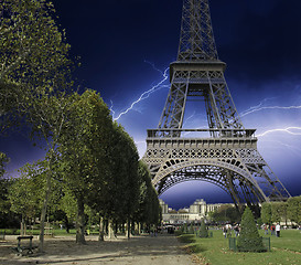 Image showing Thunderstorm approaching Eiffel Tower, Paris