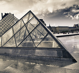 Image showing Colors of the Sky over Louvre Museum