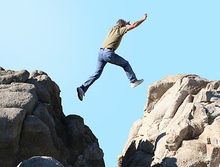 Image showing Man jumping