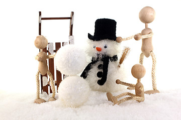 Image showing Build a snowman
