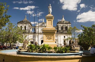 Image showing fountain Ruben Dario Park Cathedral of Leon Nicaragua