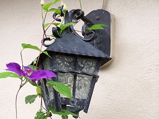 Image showing Flowerlamp