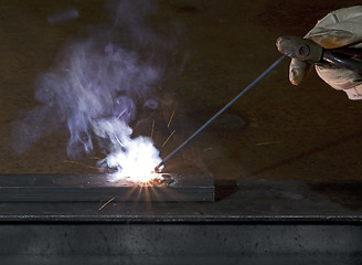 Image showing electro-weld a peace of steal