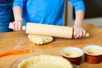 Image showing Baking a pie closeup