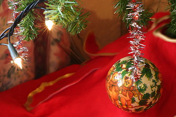 Image showing bauble and lights