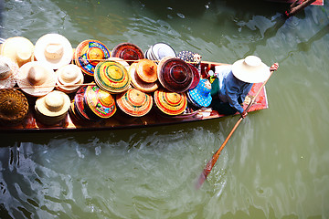 Image showing Vendor on floating market in Thailand