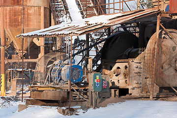 Image showing Gravel pit, Belt conveyors and electric motor in winter