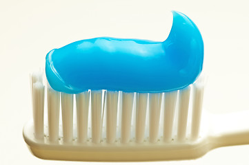 Image showing toothbrush