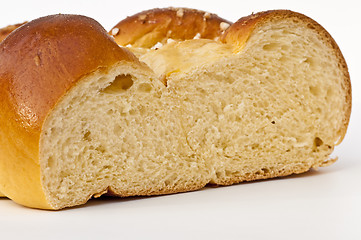 Image showing 	braided yeast bun   