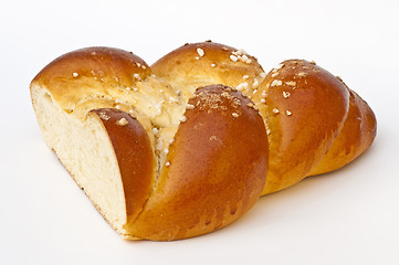 Image showing 	braided yeast bun   