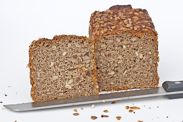 Image showing whole grain bread