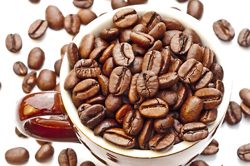 Image showing coffee beans in cup