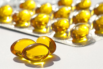 Image showing oil pills