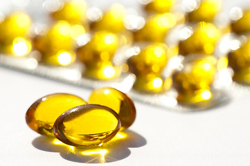 Image showing oil pills