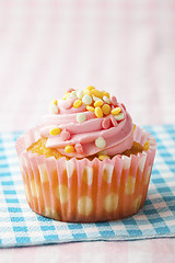 Image showing Pink muffin