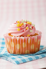 Image showing Pink muffin