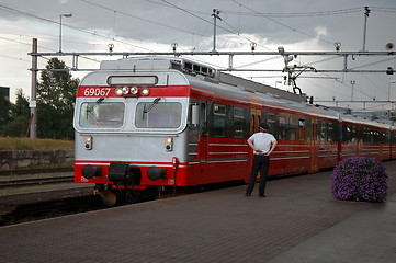 Image showing Railway station