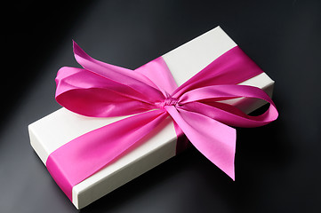 Image showing Gift box