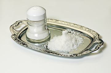 Image showing salt shaker