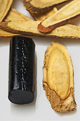 Image showing licorice raw and processed