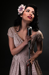 Image showing Chanteuse