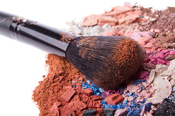 Image showing set of crushed eyeshadows