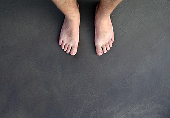 Image showing barefoot man