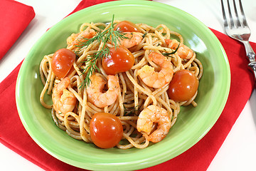 Image showing freshly cooked spaghetti with shrimp