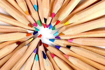 Image showing color crayons 